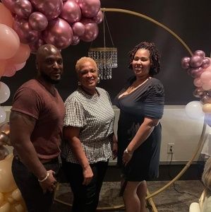 Meet your Posher, Vanessa